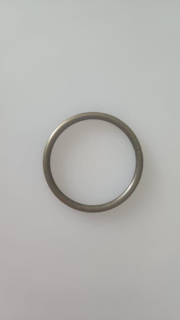 Antique brass O-ring by Plaasjaap